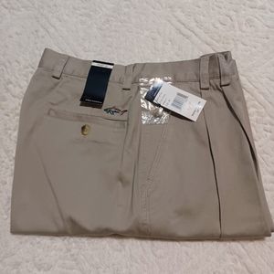 Greg Norman golf shorts